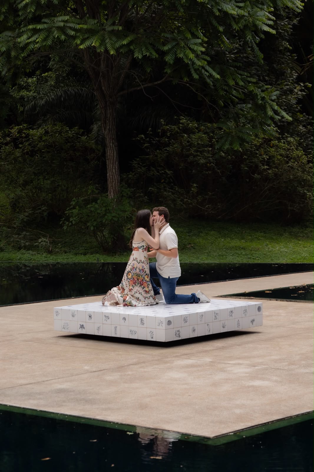 Ana Alice e Mateus no pedido de casamento